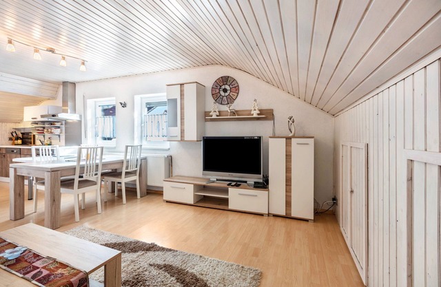 Apartment 'Ferienwohnung Fly' with Wi-Fi