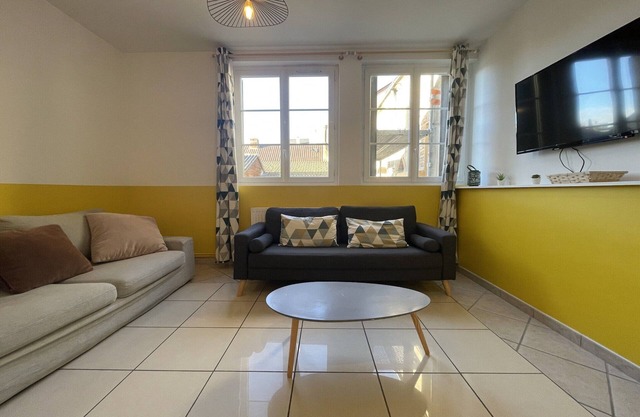Apartment in Le Mans near Train Station