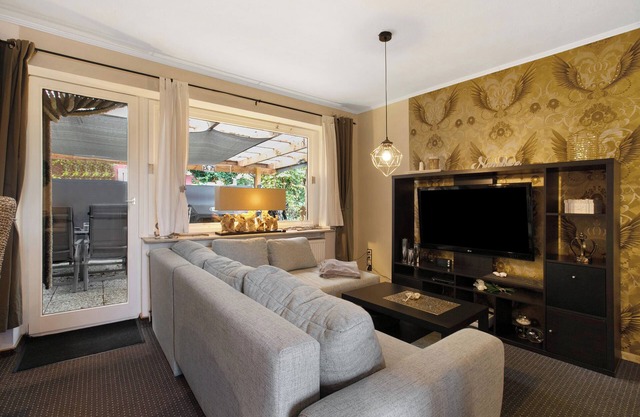 Apartment 'Kompass Oase' with Private Terrace, Private Garden and Wi-Fi