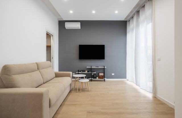 Apartment 'La Casa Di Simone' with Shared Garden, Wi-Fi and Air Conditioning