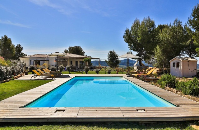 Apartment sea view, swimming pool