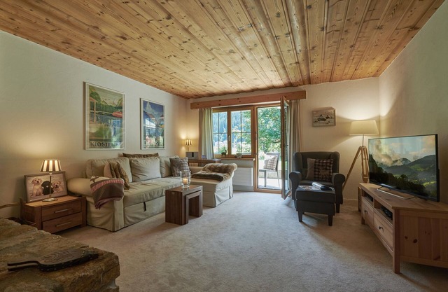Apartment 'Serina A' with Private Terrace and Wi-Fi