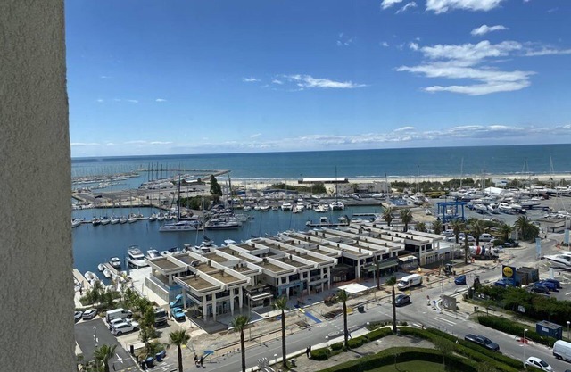 APARTMENT SLEEPS 6 HARBOUR VIEW, PARKING, LA GRANDE MOTTE| CENTER VILLE