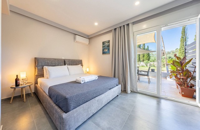 Apartment 'Starry Sky Luxury 2' with Shared Terrace, Wi-Fi and Air Conditioning