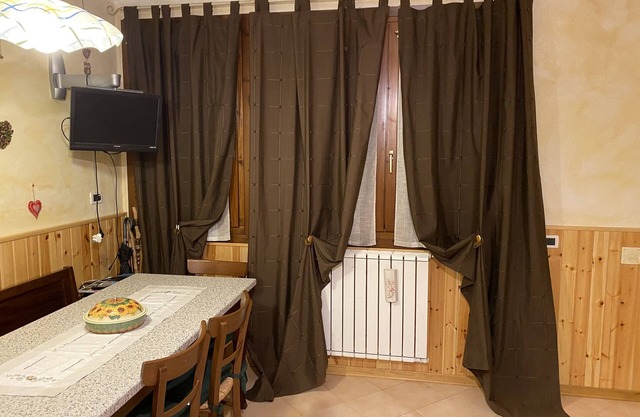 Apartment "Sulle Piste Da Sci" with Mountain View & Shared Garden