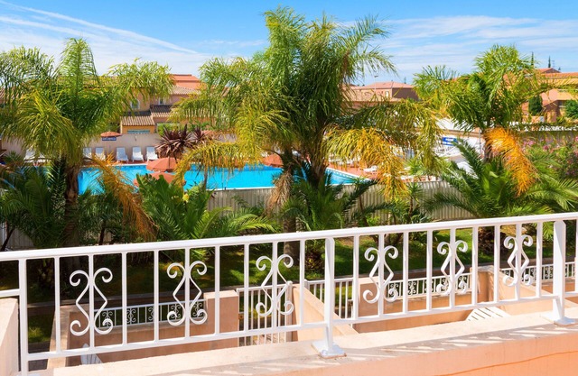 Apartment T3 * 250 m from the SEA with HEATED SWIMMING POOL and TENNIS (104)