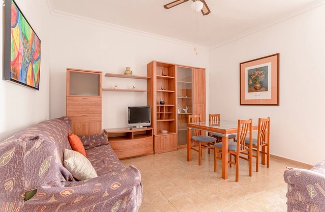 Apartment 'Valle De Abdalajis' with Private Terrace and Wi-Fi