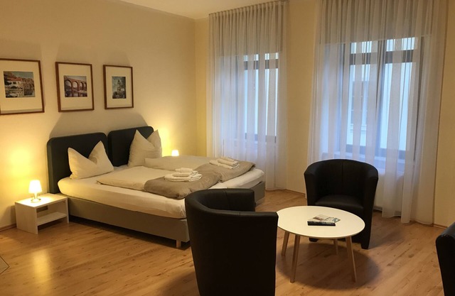 Apartment with 3 bedrooms and balcony in the old town of Görlitz