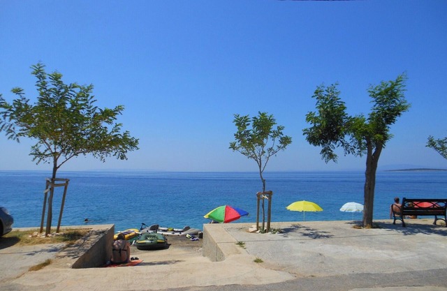 Apartments Ivan, (14672), Lun, Croatia