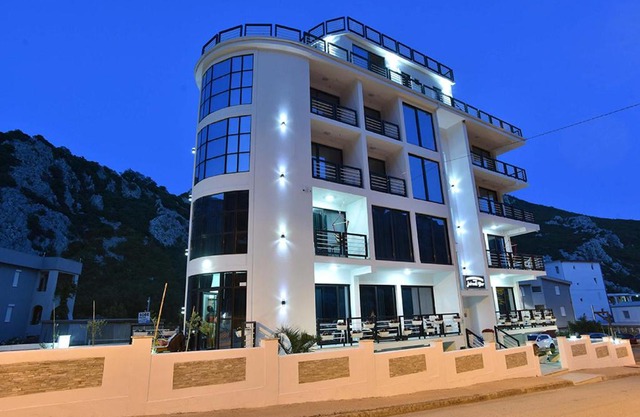 Apartments Jadranski Biser