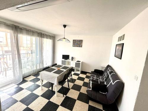 Appartement 2 Pièces, Terrasse Vue Mer, Parking Privé - FR-1-229C-108