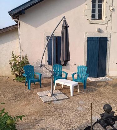 Appartement charmant à Saint-Martin-de-Hinx - 64 m² - avec jardin