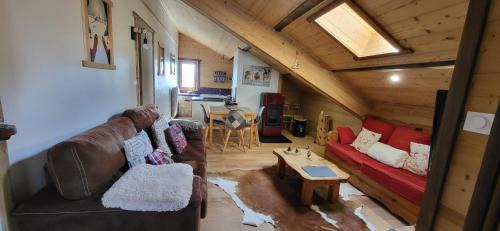 Appartement type chalet montagne avec SPA à 1750m
