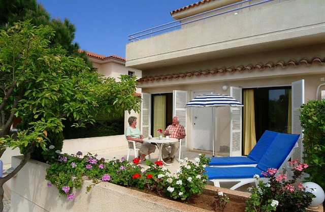 Apt 1 Near the Beach,1 bedroom, Private Veranda, Easy travel Ag Napa, Protaras