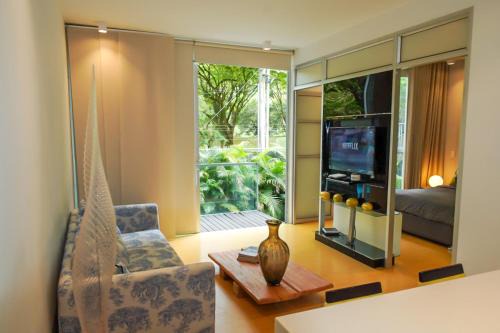 Apto en Cali Moderno con Balcón, Piscina & Terraza