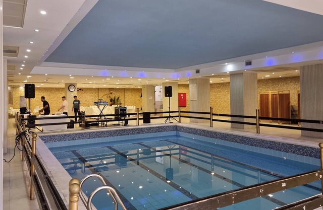 Ararat Hotel
