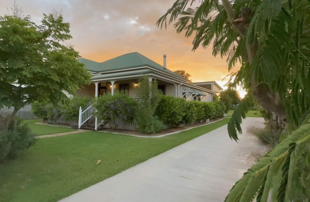 Area 51 Warwick -a very special place to stay