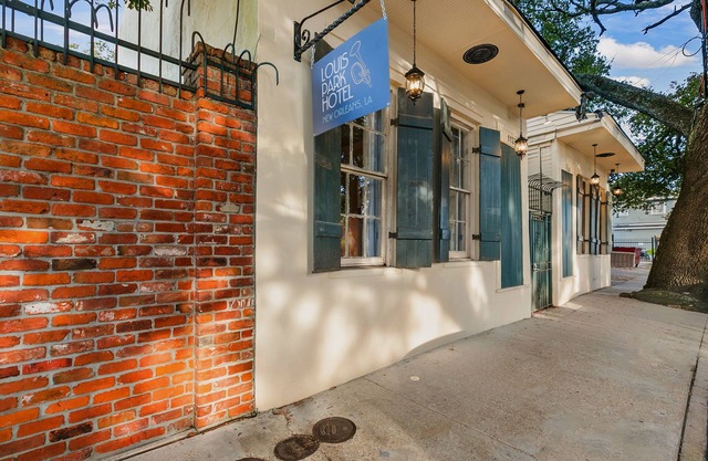 Armstrong Collection, 5 Guesthouses, Sleeps 28