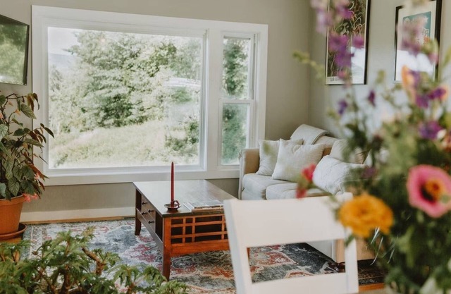Artistic Nature Cottage
