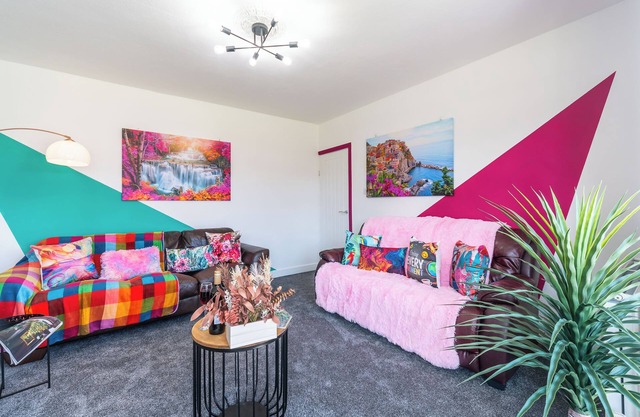 Aseda 4BR Parking, Game Zone -pool Table, Garden