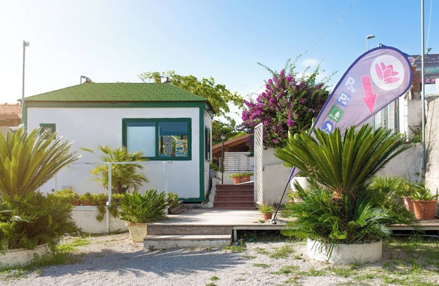 At 10 min from Paestum cottage with pool playground picnic area free beach