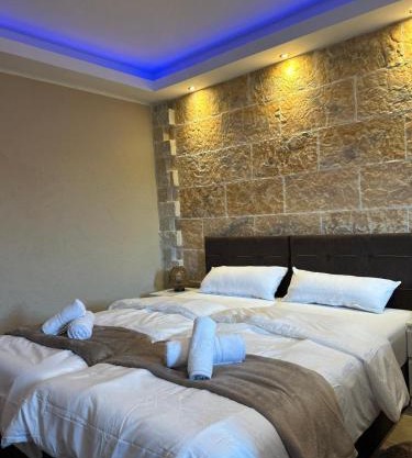 Athos Apartments
