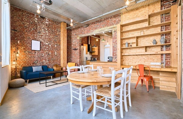 Atypical Apartment with 2 basement bedrooms