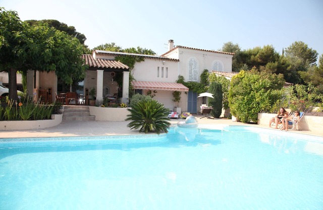 AubergeBleue - Stunning villa on Nice surroundings