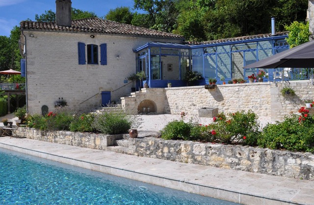 Authentic, renovated farmhouse with breathtaking view and large swimming pool