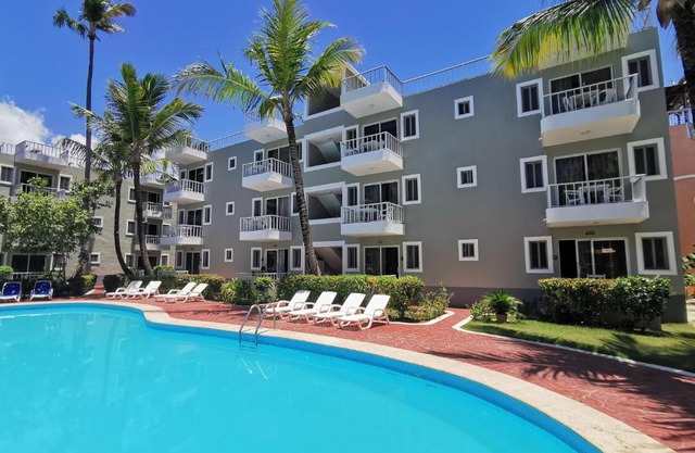 AVENTURA STUDIOS with TROPICAL POOL playa LOS CORALES