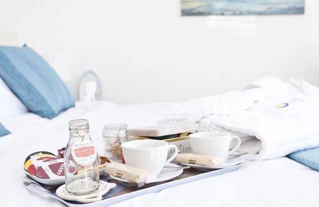 Avon Beach Bed and Breakfast