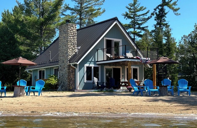Awesome Family Vacation Beach and Ski Chalet - Reserve Your Ski Getaway NOW!