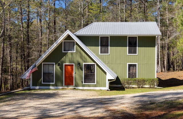 Awesome Lakefront House on West Point Lake in LaGrange, Ga