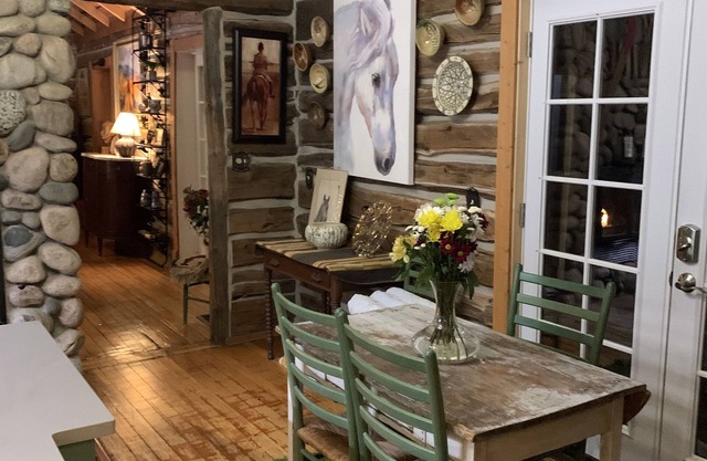 Awesome 'Log Home Living' Magazine Home in-town Red Lodge