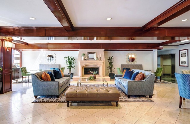 Ayres Suites Diamond Bar