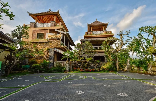 Balinese Guesthouse! 1BR Double Room in Karangasem