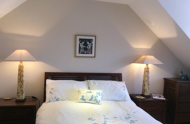 Bamburgh:Charming comfortable property just a short stroll to fab beach & Castle
