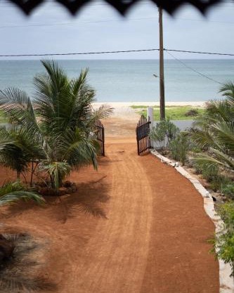 Banyan Beach Cottage SRI LANKA
