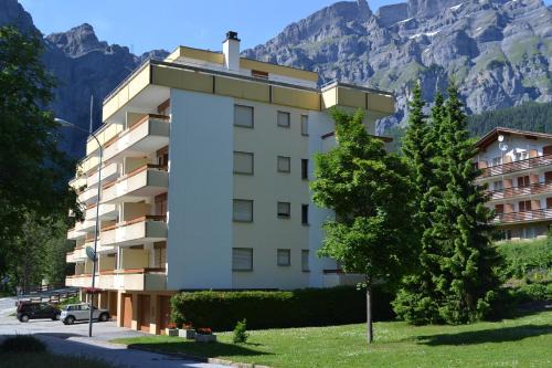 Baron/Baronesse Apartments
