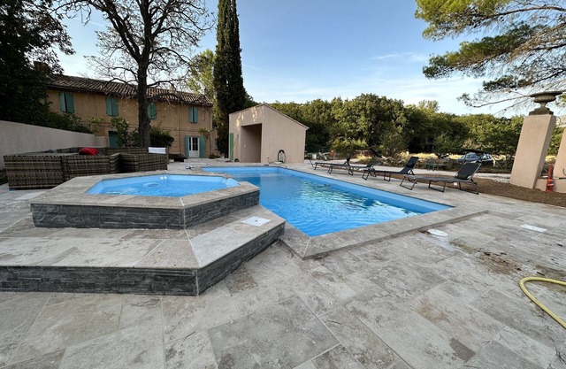 Bastide Avec Piscine et spa vue Sainte Victoire