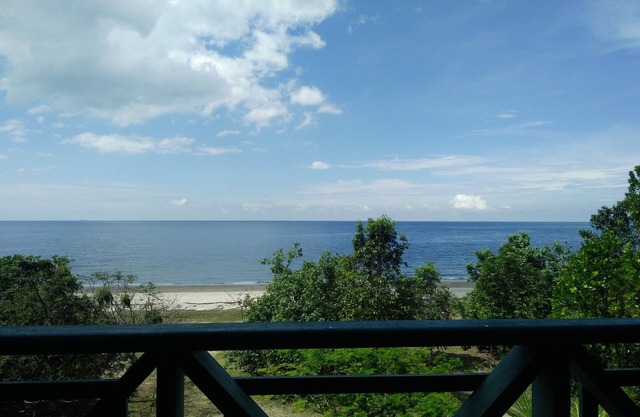 Bayu Beach Apartment PD