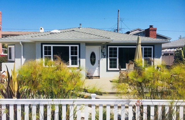 Beach house for the whole family!