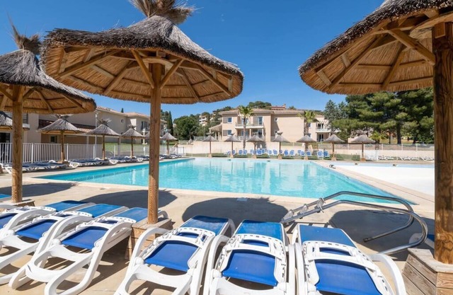 Beach Pool Steam room Tennis