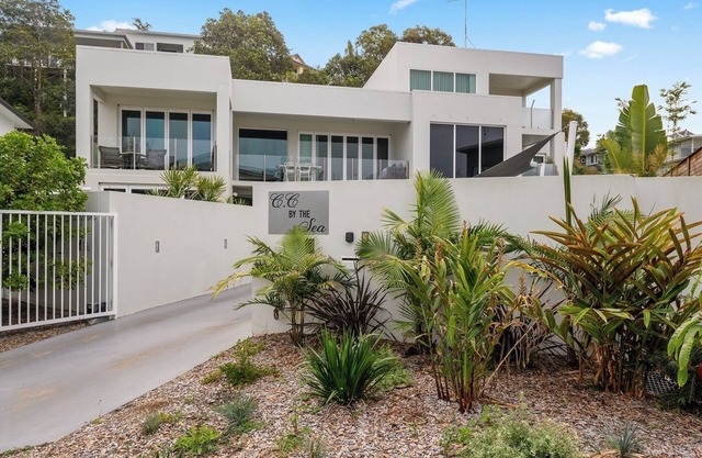 Beachfront by the CC, Plunge Pool, Beach, Pets