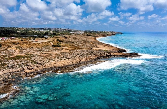 Beachfront Villa – Private Pool, Sunset Views, Sleeps 10 for Families & Groups