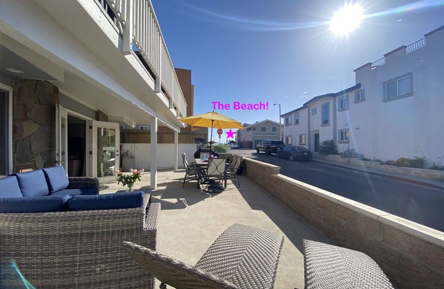 BeachView1Min2DolphinsDisney25MinGarageBikesWasher