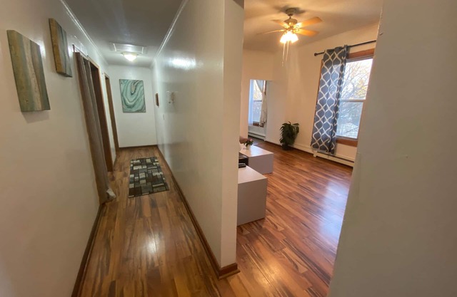 Beautiful 2 Bed $7 Uber to Excel Center