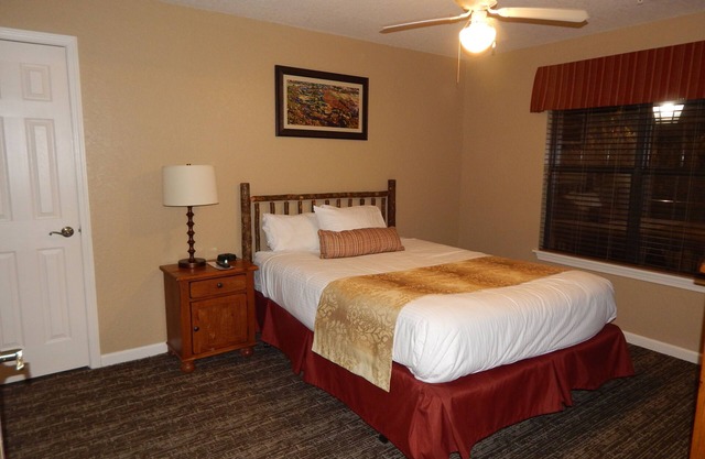 Beautiful 2BD Villa in Berkshires Resort