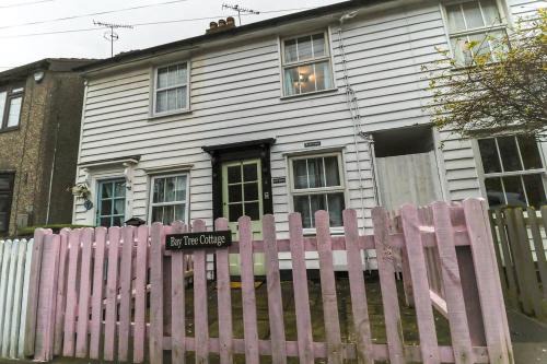 Beautiful 3-Bed Cottage in Burnham-on-Crouch