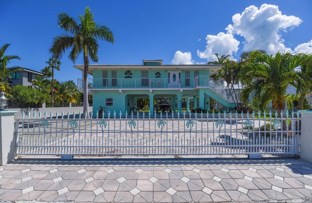 Beautiful 3 bedroom 2 bath pool home with open water views